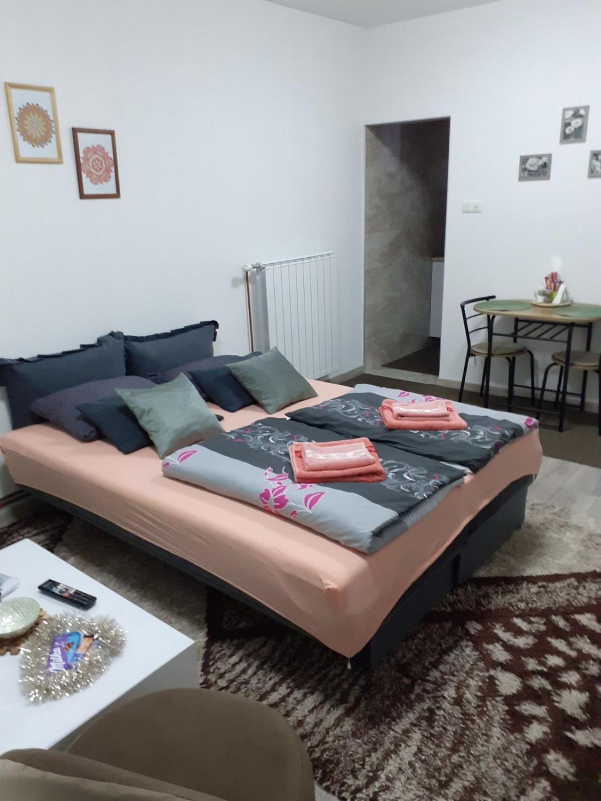 Appartamento Irma Tuzla Camera foto